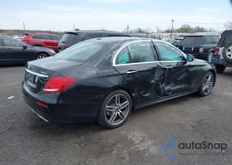 2019 Mercedes-Benz E 300 4Matic из США, поврежденный, VIN WDDZF4KB0KA545145